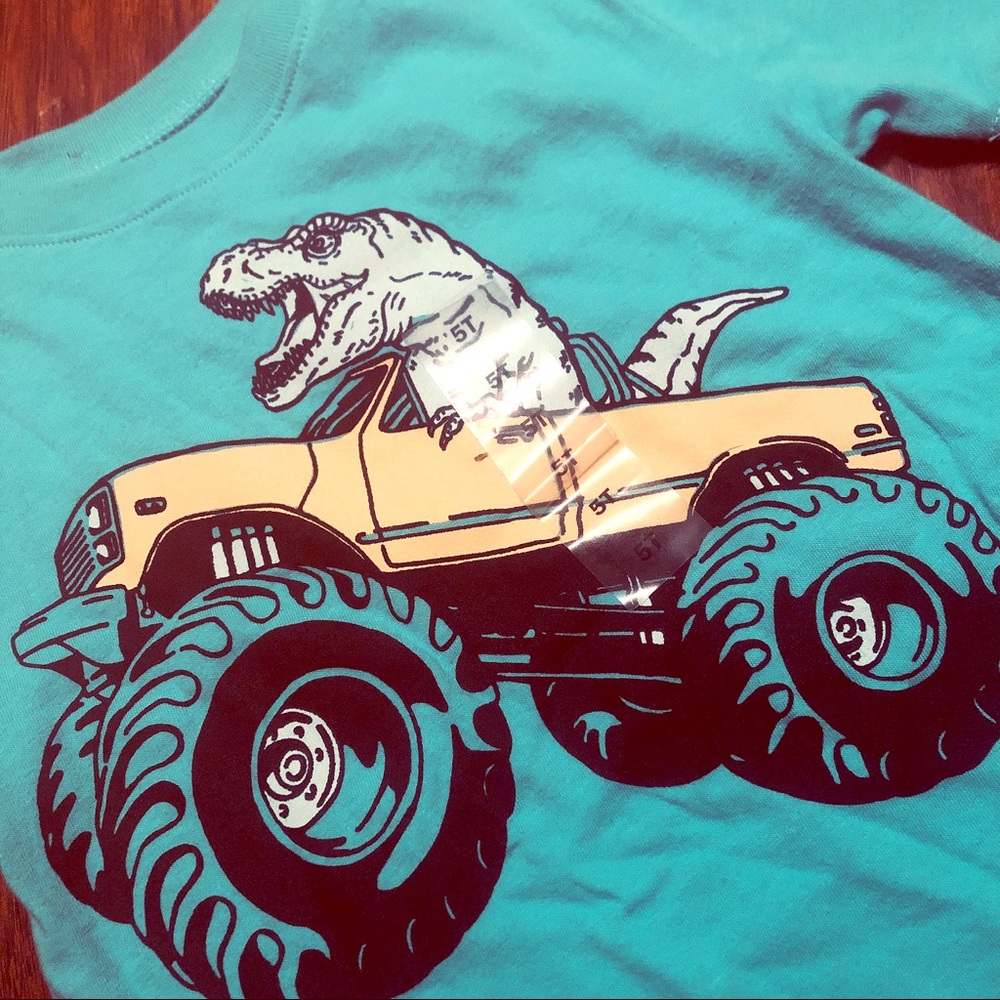 💙4 for $15💙 New 5t T-shirt